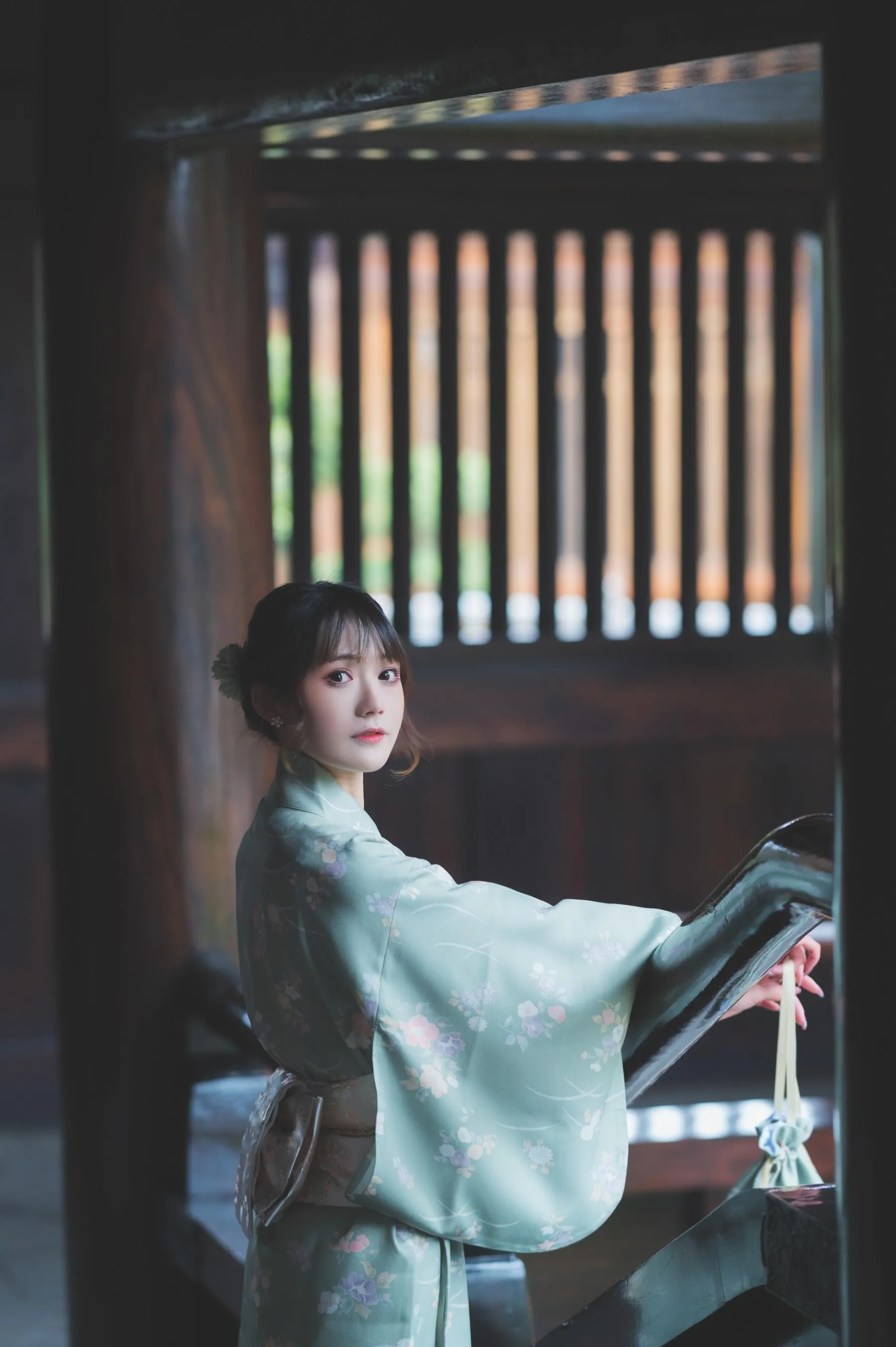 [艺图语] 2022.06.01 晚唐传唐 兔子Zzz不吃胡萝卜 [26P]插图2